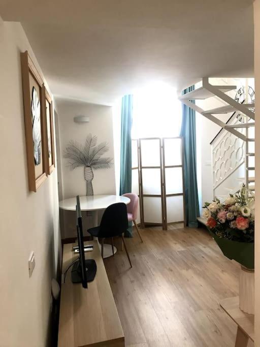 Romantic Eco-Loft Lägenhet Exteriör bild